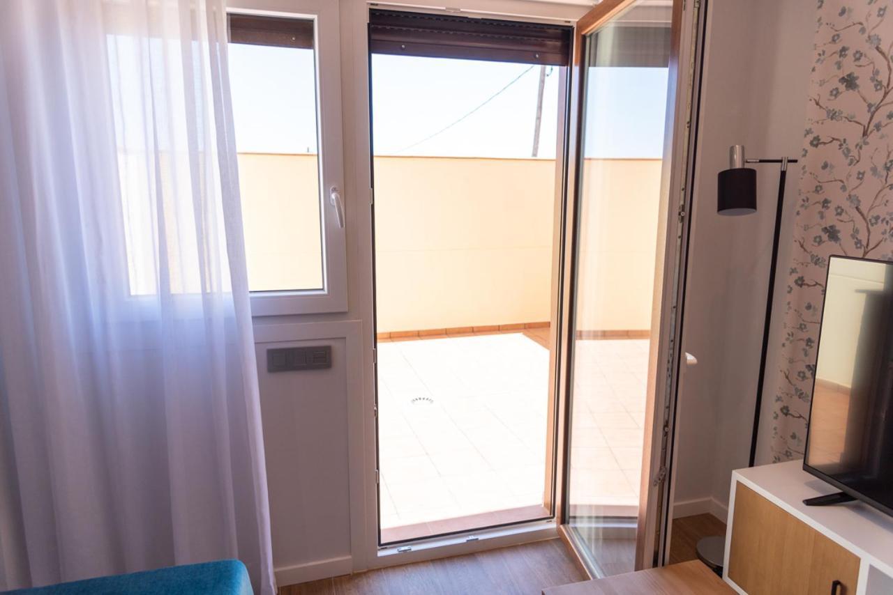 Apartamentos Hotel Carlos I Yuncos ภายนอก รูปภาพ