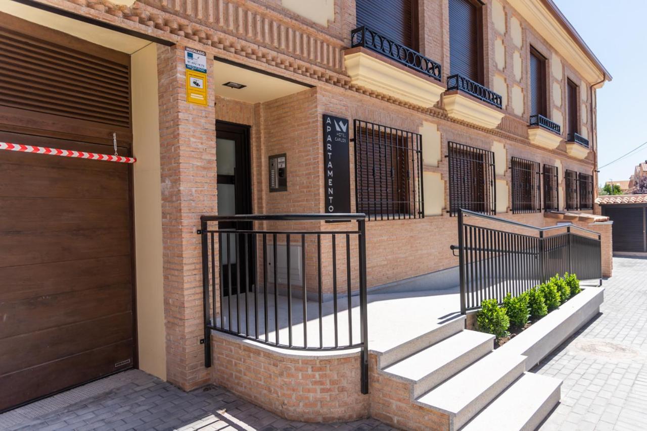 Apartamentos Hotel Carlos I Yuncos ภายนอก รูปภาพ